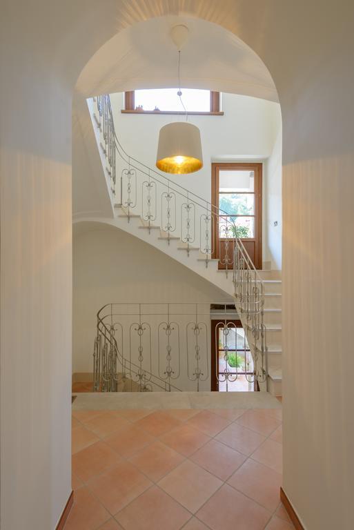 La Bifora B&B Ogliastro Cilento Exterior photo